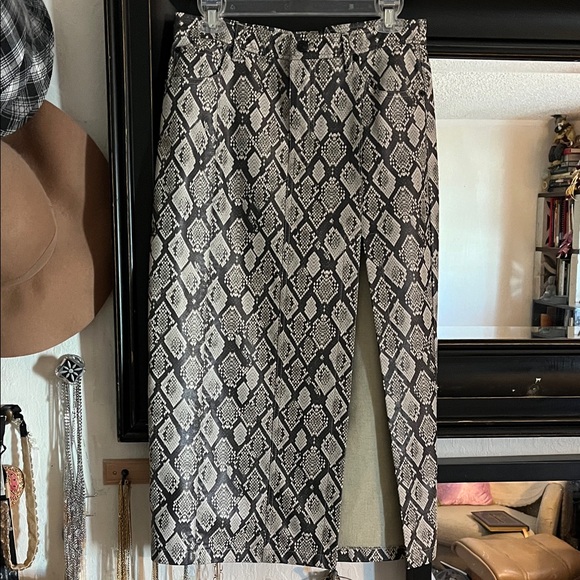 We The Free Dresses & Skirts - Free People We The Free Snake Print Pencil Skirt